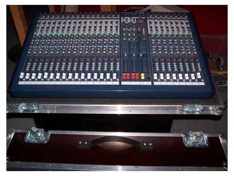 Soundcraft LX7II - 24 + Case 
